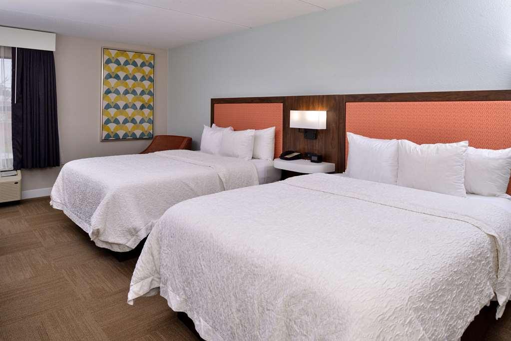 Hampton Inn Henderson Room photo