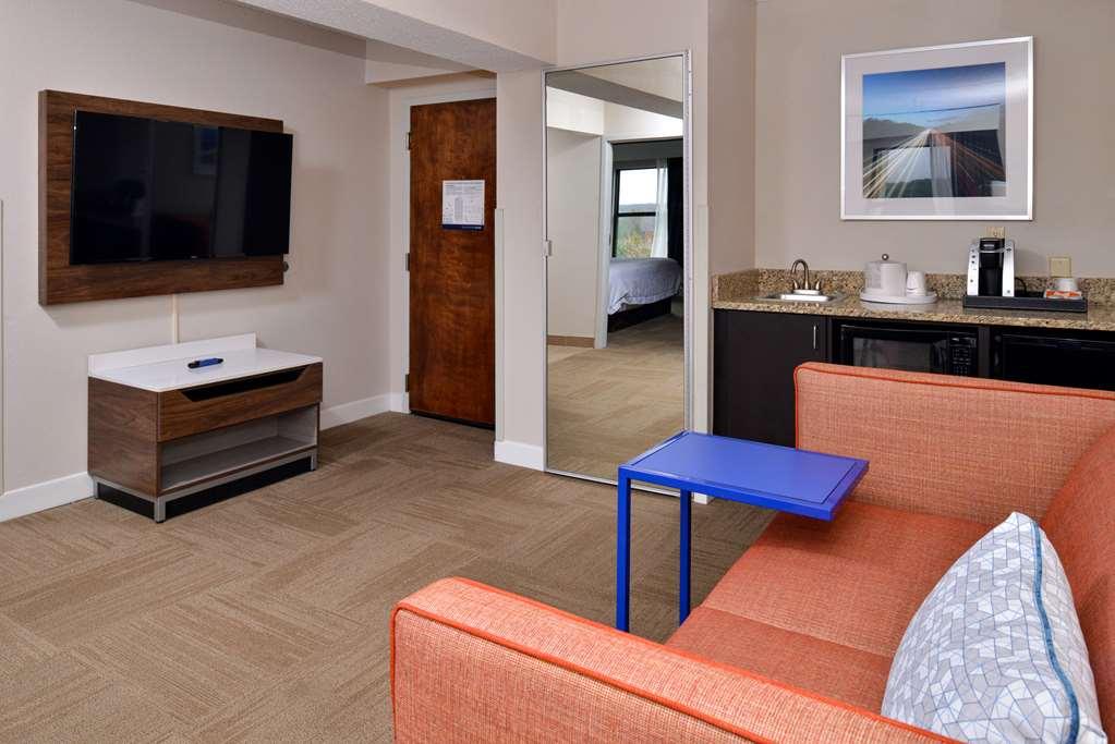 Hampton Inn Henderson Room photo